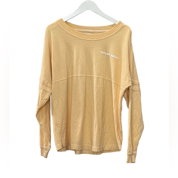 Taylor Swift Golden Like Daylight Yellow Spirit Jersey Sz M T-Shirt Rare - Picture 2 of 3